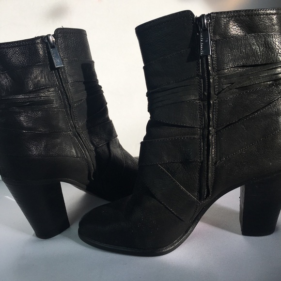 Vince Camuto Shoes - Vince Camuto Leather Ankle Strands ZIP Up Boots